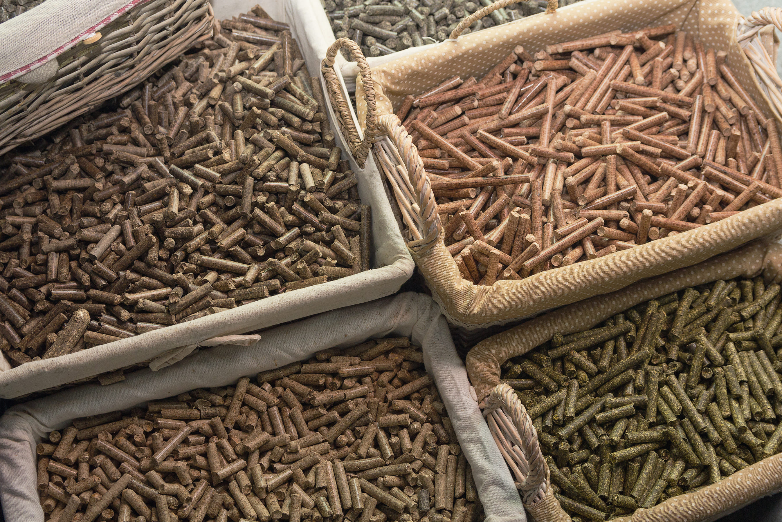 Официально подтверждено: пищевая добавка МагЭдд Е528 и кормовая добавка АгроМаг КД не содержат ГМО